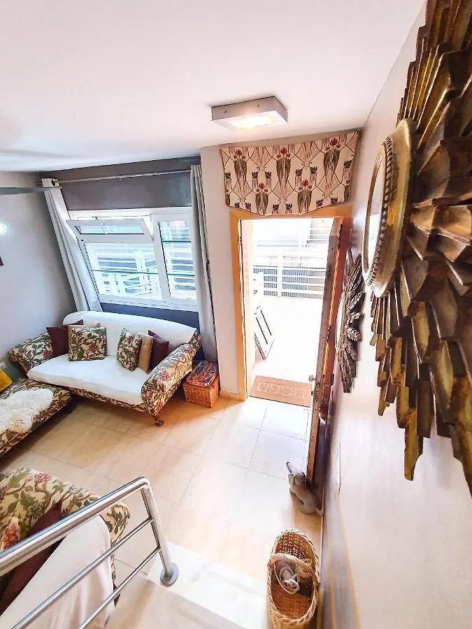 Deluxe Home From Home In كاليتا ذي فوستي